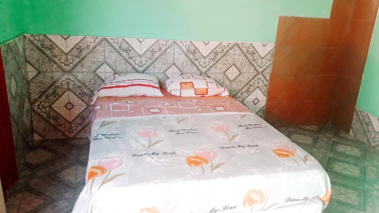 Alojamiento Picaflor Iguazu Hostel Πουέρτο Ιγκουασού Εξωτερικό φωτογραφία