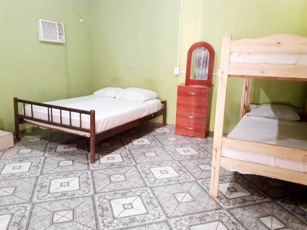 Alojamiento Picaflor Iguazu Hostel Πουέρτο Ιγκουασού Εξωτερικό φωτογραφία