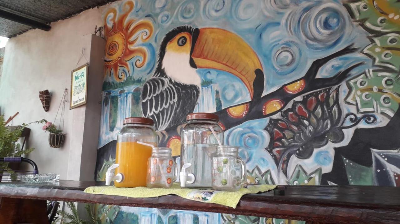 Alojamiento Picaflor Iguazu Hostel Πουέρτο Ιγκουασού Εξωτερικό φωτογραφία